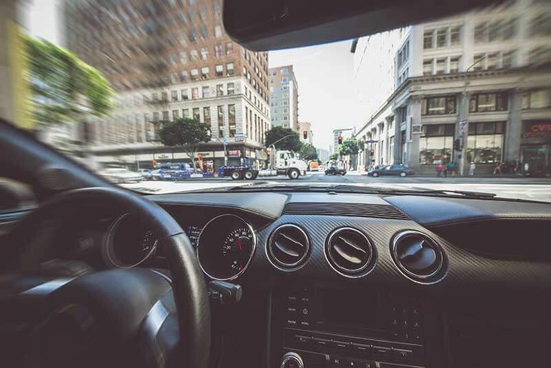 conducir con una licencia suspendida en California