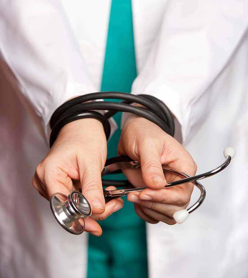 doctor arrested for drug fraud prescription