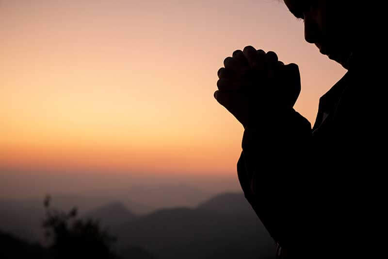 religious vocation with visa type r from the united states