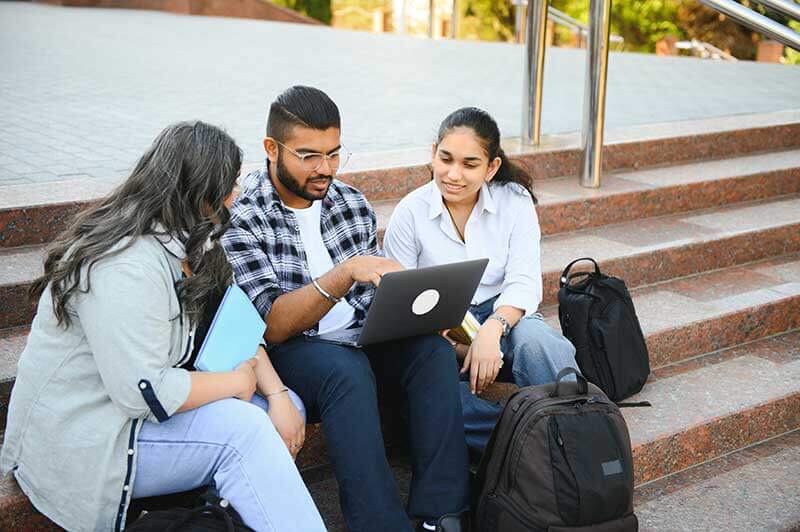 preguntas sobre estudiantes sin papeles en california