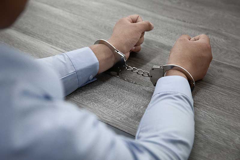 You are currently viewing Legal Alternatives to Immigrant Detention